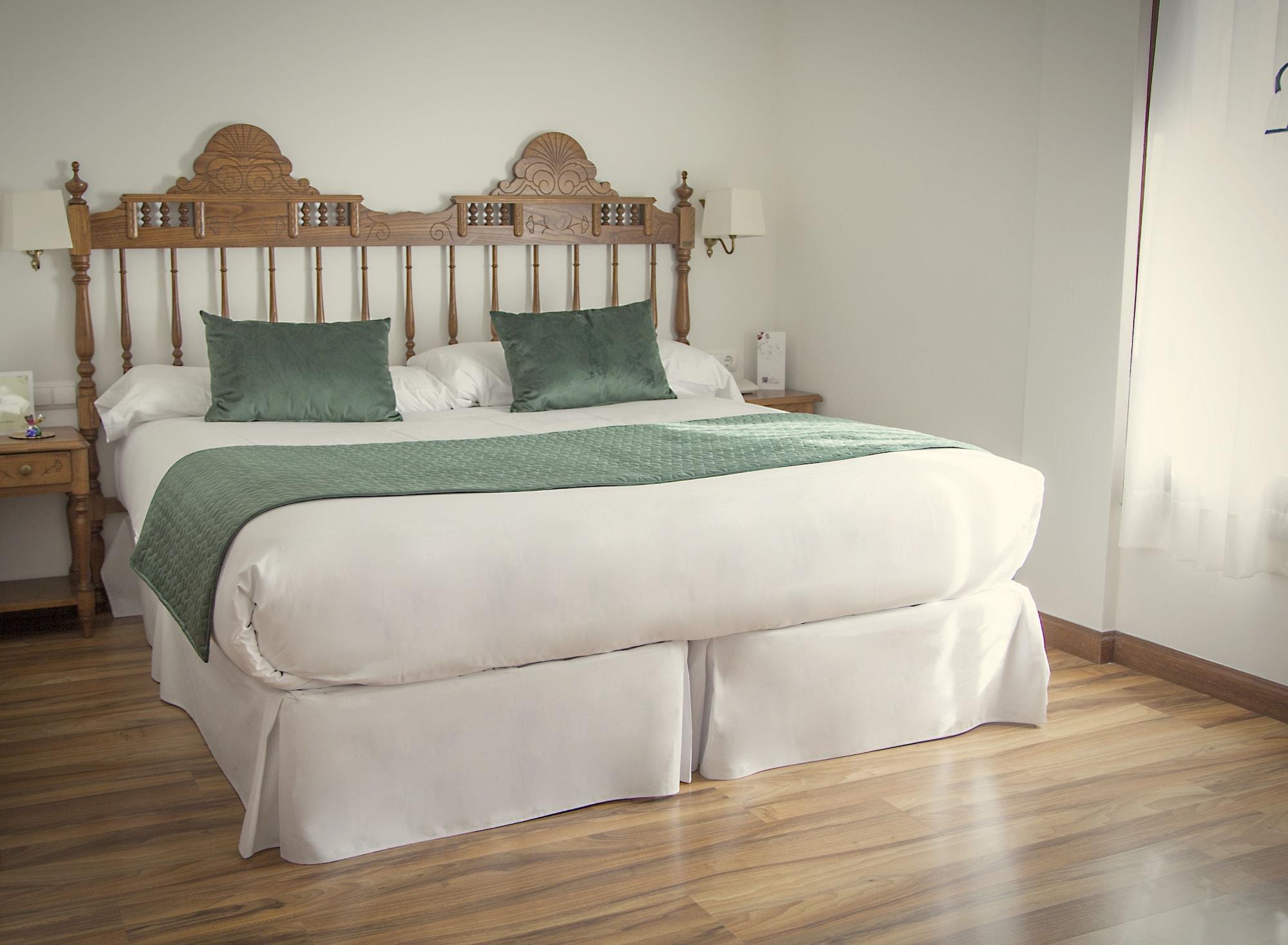 אסקראי Palacio Azcarate Hotel מראה חיצוני תמונה
