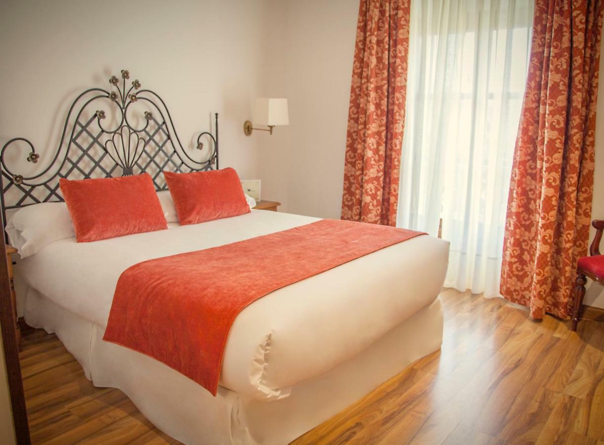 אסקראי Palacio Azcarate Hotel מראה חיצוני תמונה