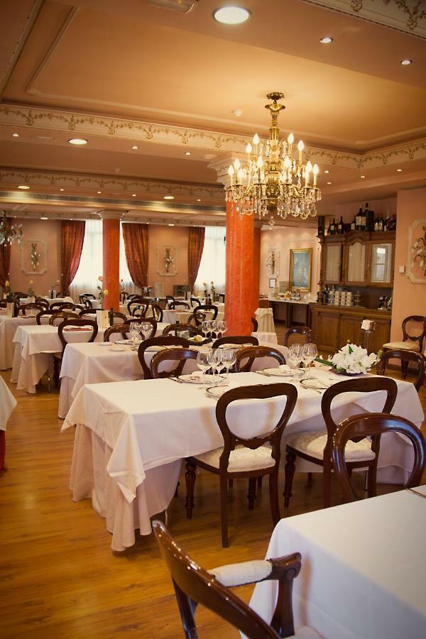אסקראי Palacio Azcarate Hotel מראה חיצוני תמונה